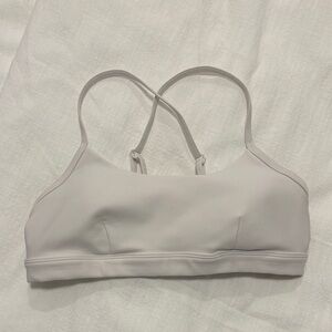 ALO Yoga Women's white Sports Bra size M